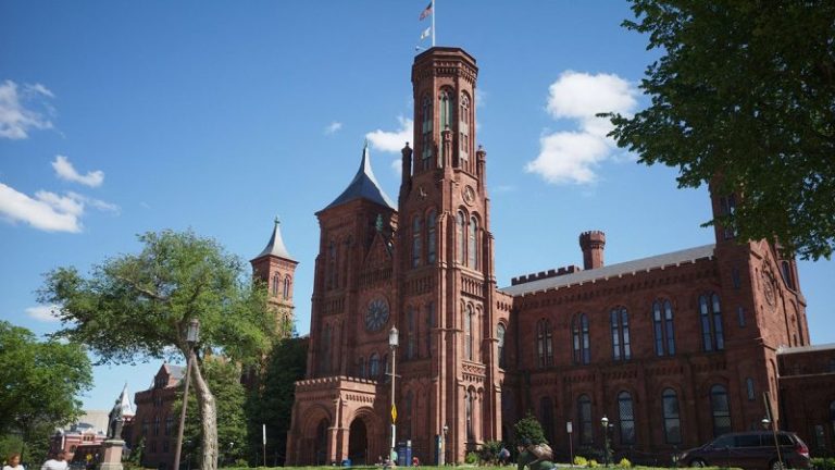 Trump pushes to ‘restore truth in American History,’ end DEI at Smithsonian