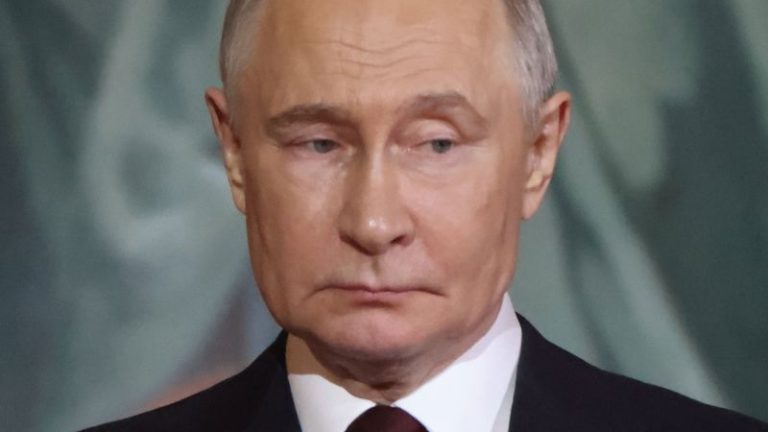 Russia creating ‘general impression’ of ceasefire while continuing to shell, Zelensky says